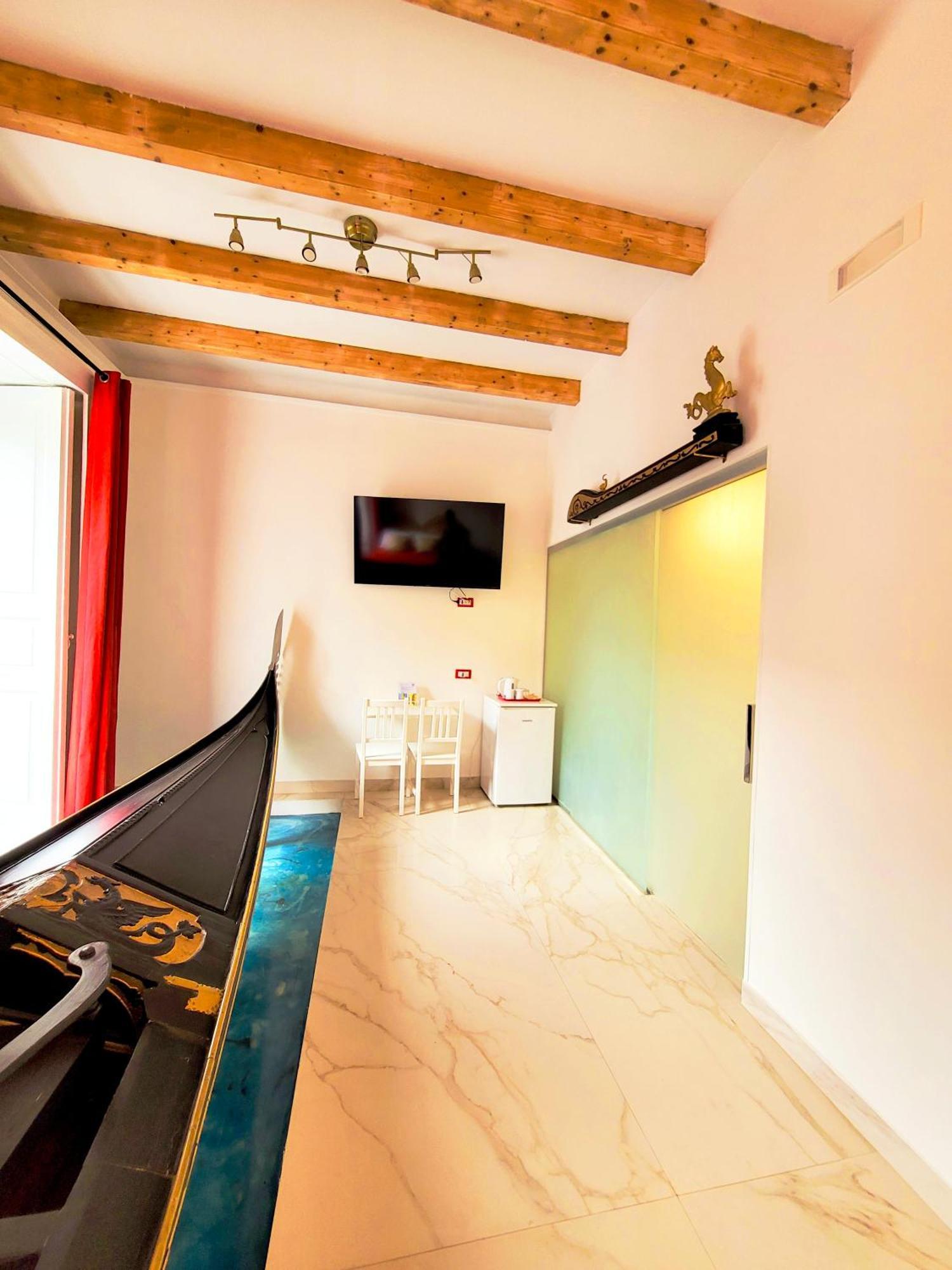 Hotel I Migliori Artisti à Naples Extérieur photo